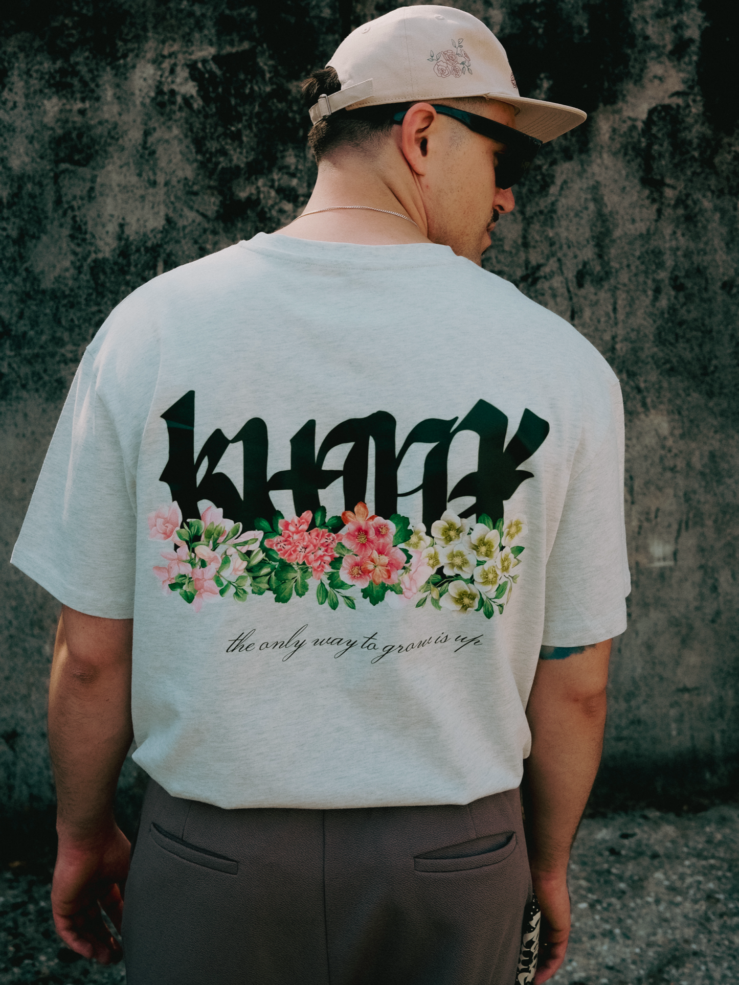 „Grow“ Shirt Light Marble Grey